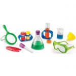 contents of the Learning Resources Primary Science Lab Set