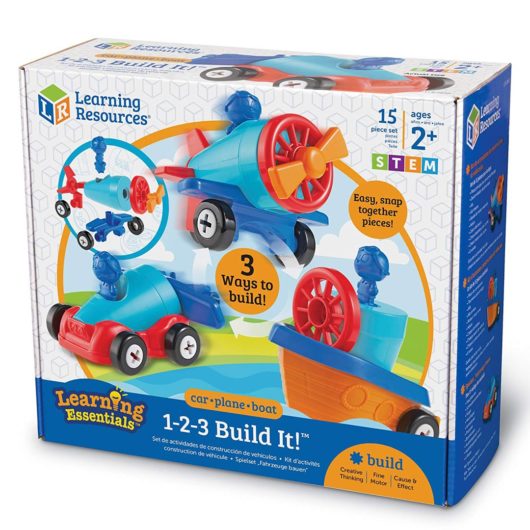 Build 3 vehicles with this young childrens construction set!