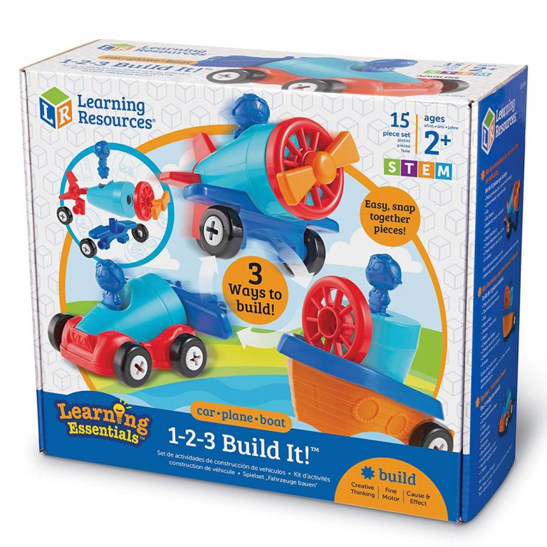 Build 3 vehicles with this young childrens construction set!