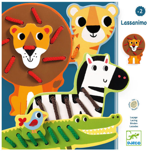 Children can practise their lacing skills with this cute set from Djeco!