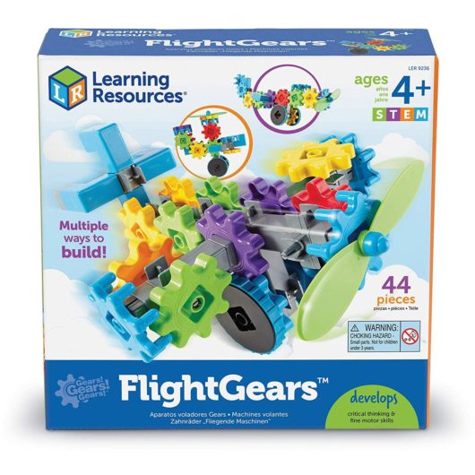 Children will love this building kit, that uses moving cogs and gears!