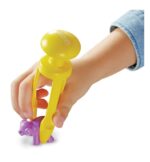 Learning Resources Set of 6 Tri-Grip Tongs - Image 2