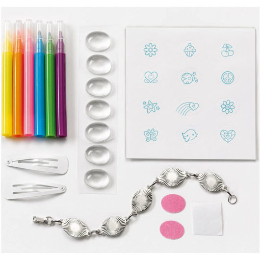 Pop_Art_Accessories_Contents
