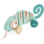 Janod Pull Along Tropik Chameleon - Image 3
